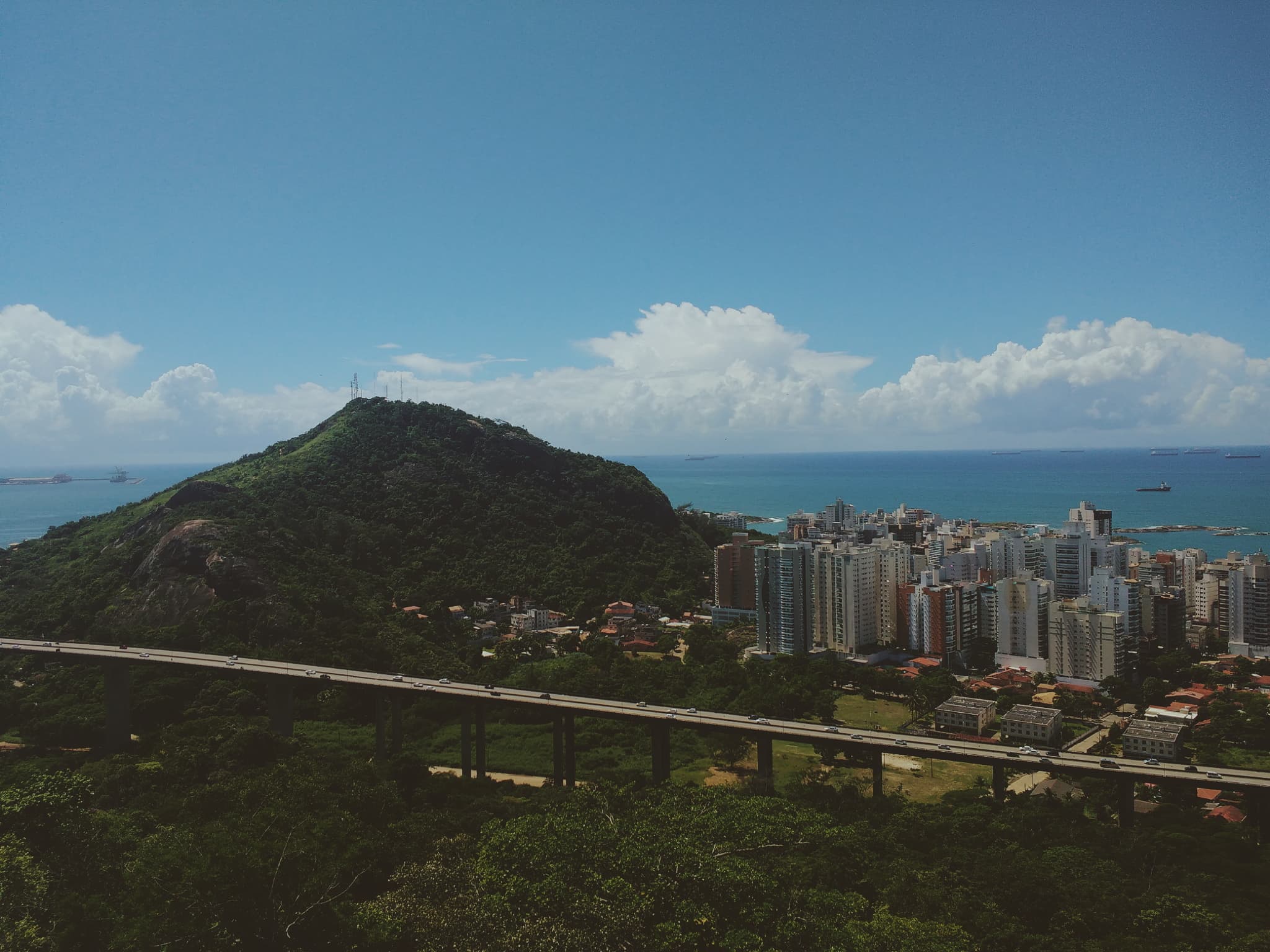 Praia em Vila Velha - tablet